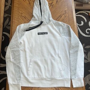 Hollister white and gray speck hoodie L